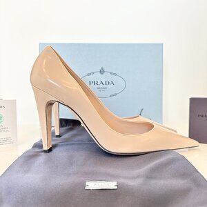 NEW Prada Pointed Nude Leather Pumps Size 39 | Retail $1,030